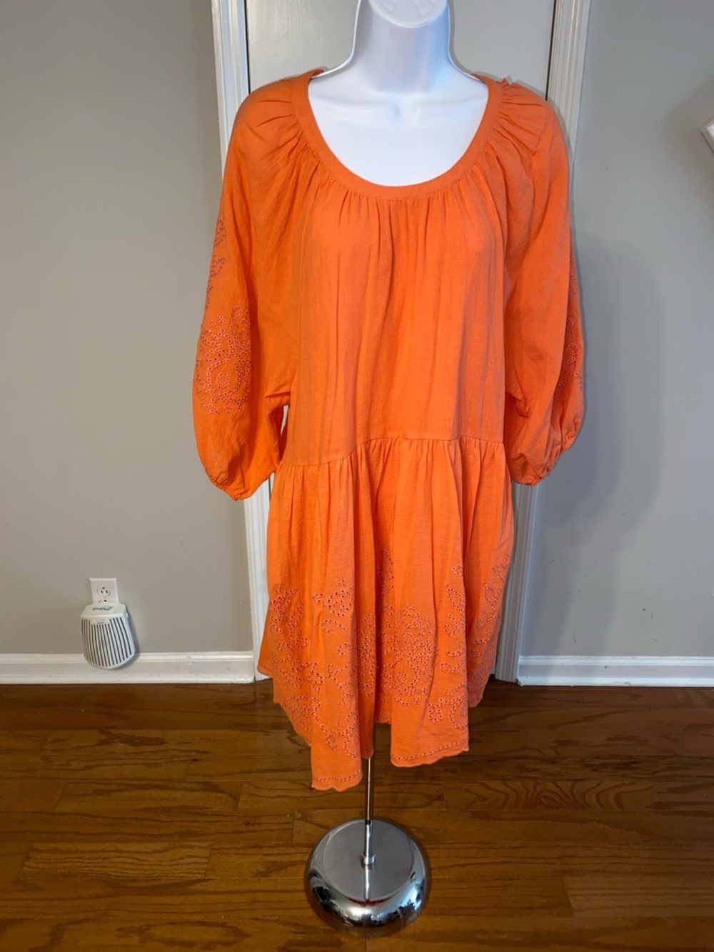 En Crème Dress